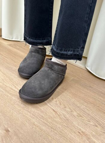 Stivaletto mini in suede moro Ovyè Shop Online Stivaletto mini in suede moro Ovyè