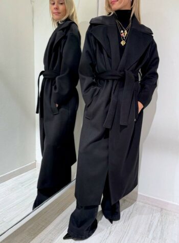 Shop Online Cappotto lungo nero con fusciacca Souvenir