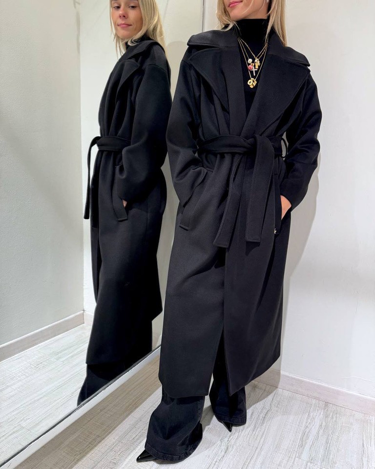 Cappotto lungo nero con fusciacca Souvenir Shop Online Cappotto lungo nero con fusciacca Souvenir