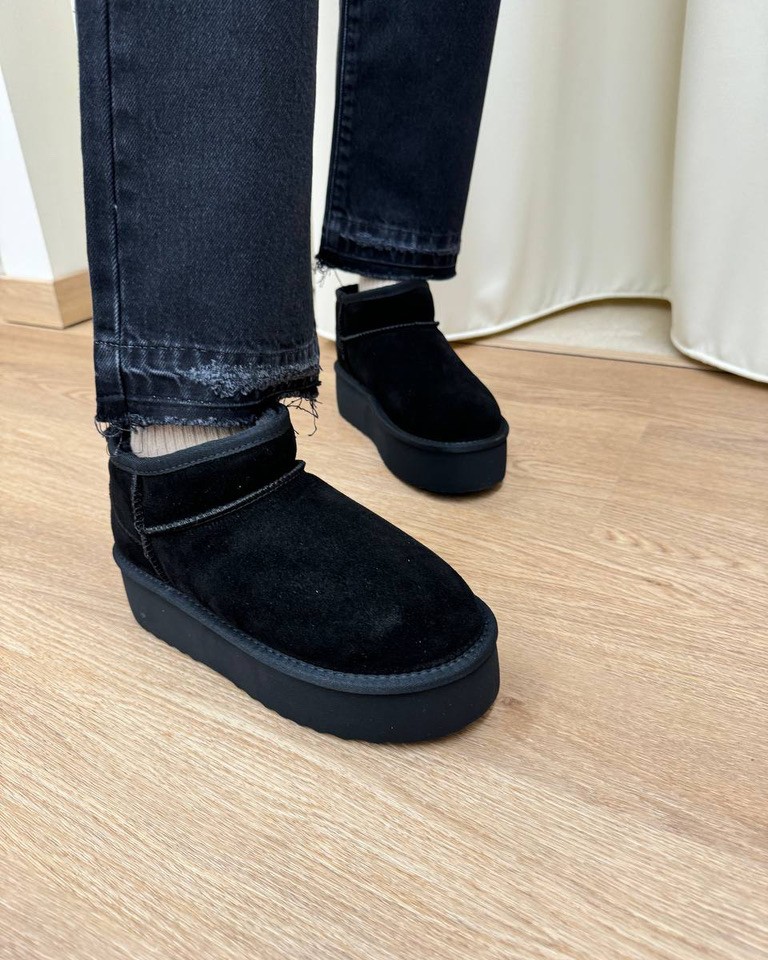 Stivaletto mini in suede platform nero Ovyè Shop Online Stivaletto mini in suede platform nero Ovyè