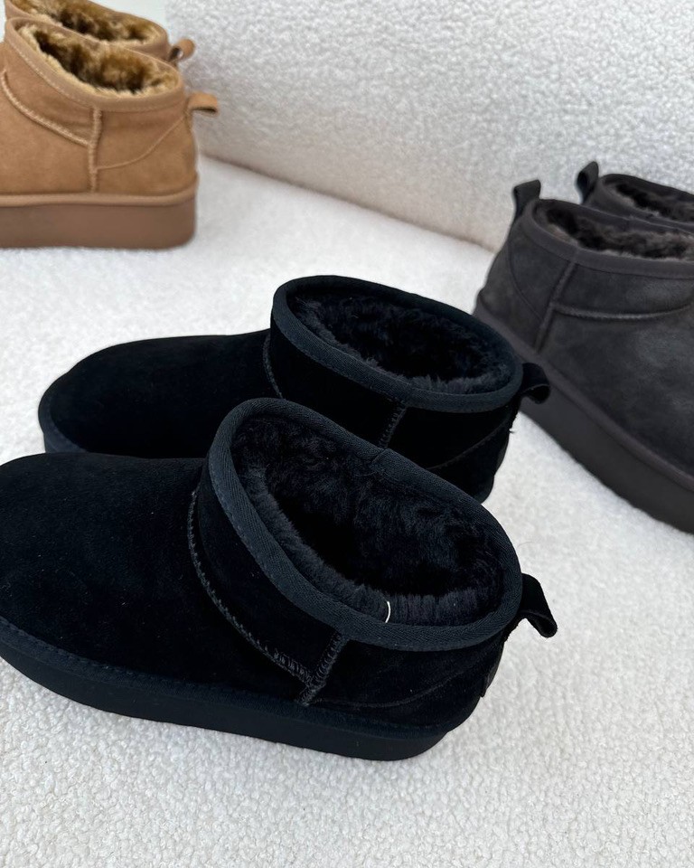 Stivaletto mini in suede nero Ovyè Shop Online Stivaletto mini in suede nero Ovyè