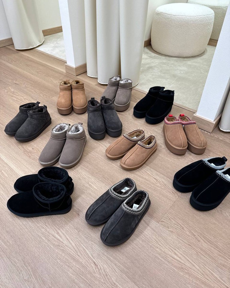 Stivaletto mini in suede platform taupe Ovyè Shop Online Stivaletto mini in suede platform taupe Ovyè