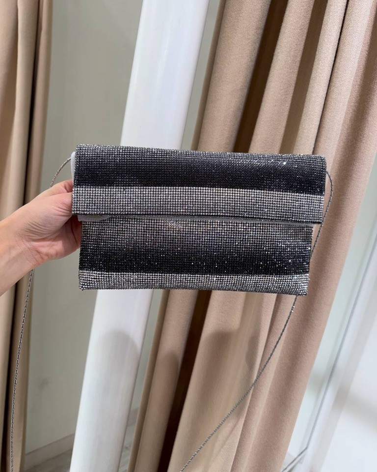 Pochette Alkes con strass argento Twentyfourhaitch Shop Online Pochette Alkes con strass argento Twentyfourhaitch