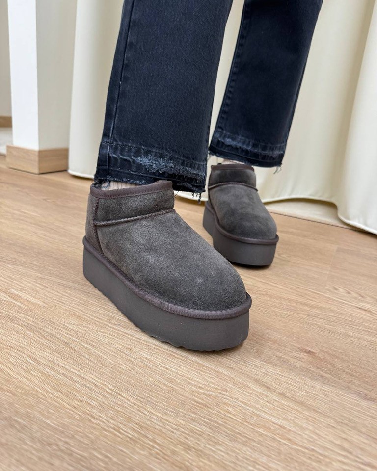Stivaletto mini in suede platform testa di moro Ovyè Shop Online Stivaletto mini in suede platform testa di moro Ovyè