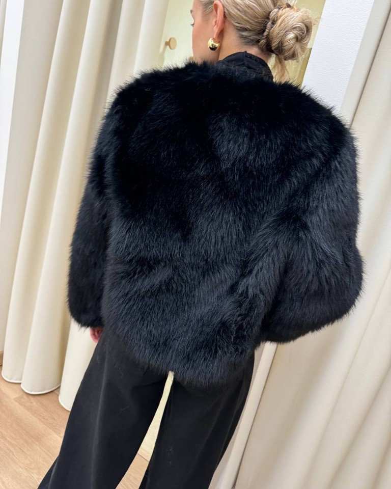 Eco pelliccia Sabrina nera girocollo Odì Odì Shop Online Eco pelliccia Sabrina nera girocollo Odì Odì