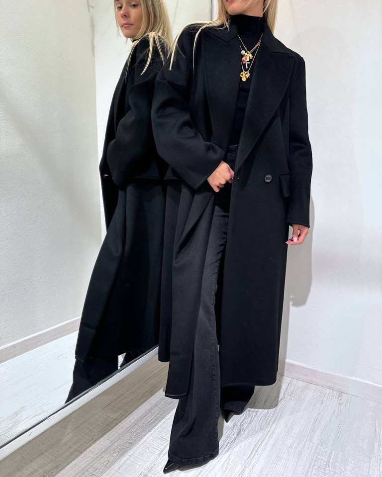 Cappotto Hand Made nero maxi revers Vicolo Shop Online Cappotto Hand Made nero maxi revers Vicolo