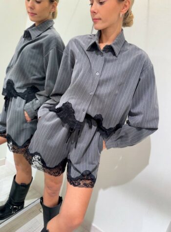 Shop Online Camicia corta grigia gessata con pizzo HaveOne