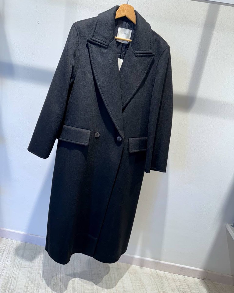 Cappotto Hand Made nero maxi revers Vicolo Shop Online Cappotto Hand Made nero maxi revers Vicolo