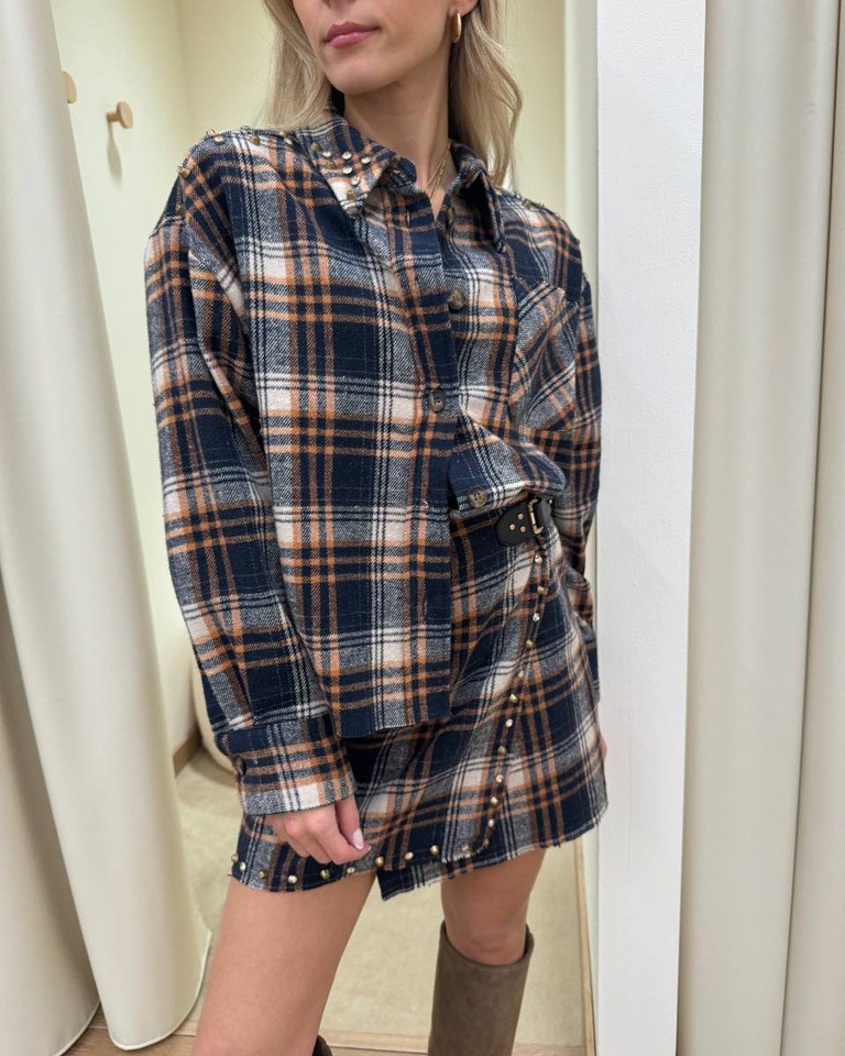 Camicia ampia check blu e arancione con borchie Vicolo Shop Online Camicia ampia check blu e arancione con borchie Vicolo