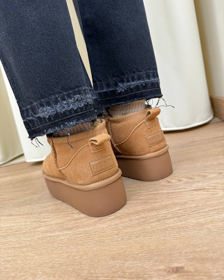 Stivaletto mini in suede camel platform Ovyè Shop Online Stivaletto mini in suede camel platform Ovyè