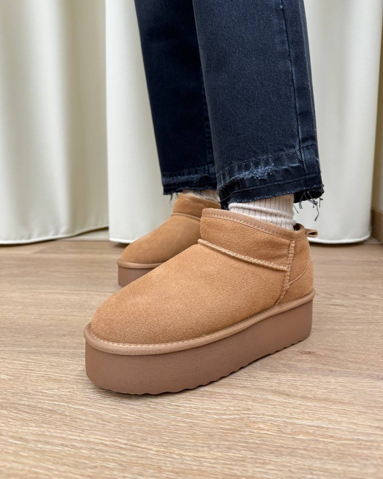 Stivaletto mini in suede camel platform Ovyè Shop Online Stivaletto mini in suede camel platform Ovyè