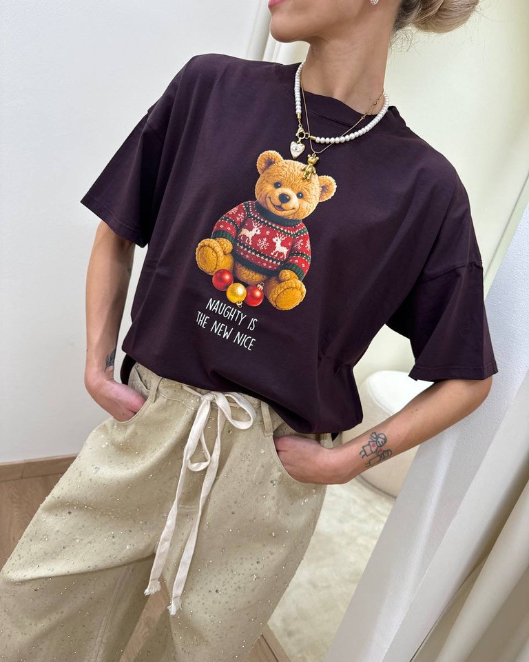 T-shirt oversize vino stampa orsetto Vicolo Shop Online T-shirt oversize vino stampa orsetto Vicolo