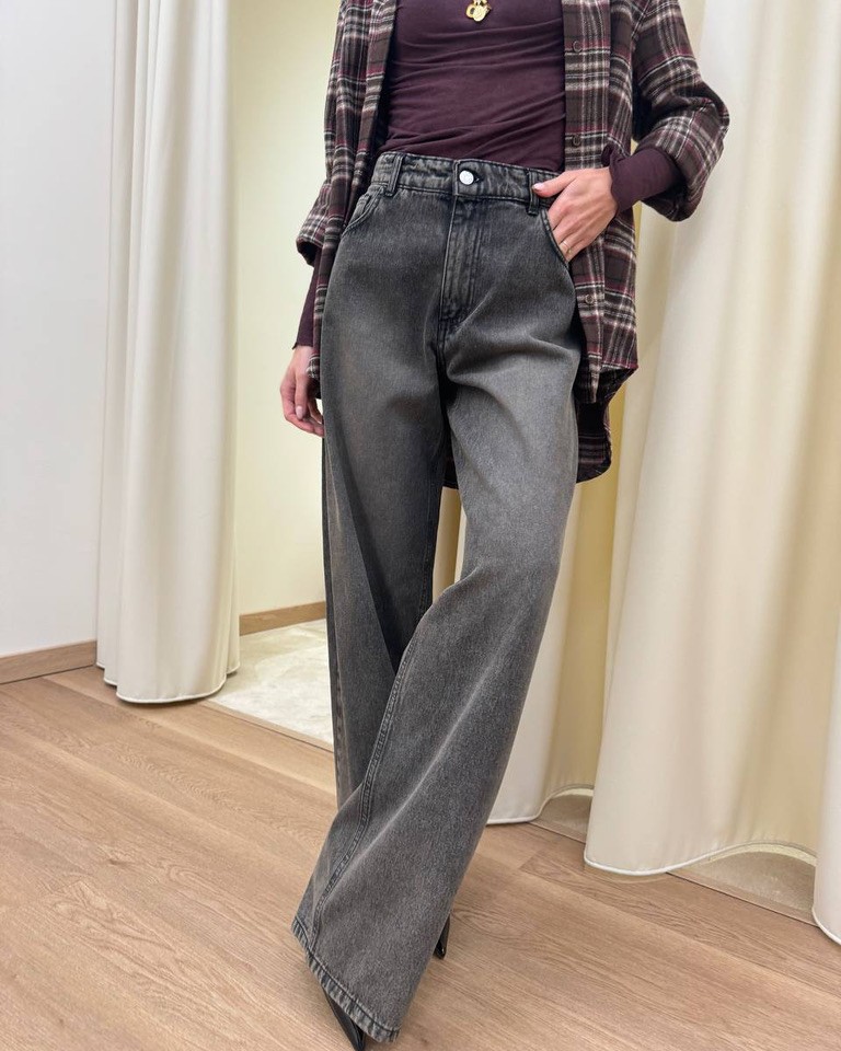 Jeans wide leg nero slavato HaveOne Shop Online Jeans wide leg nero slavato HaveOne