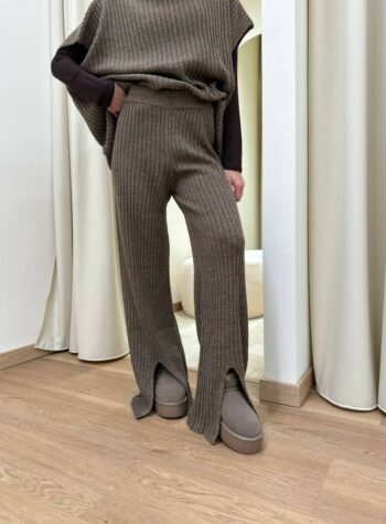 Shop Online Pantalone in maglia a coste tortora spacchi sul fondo Kontatto