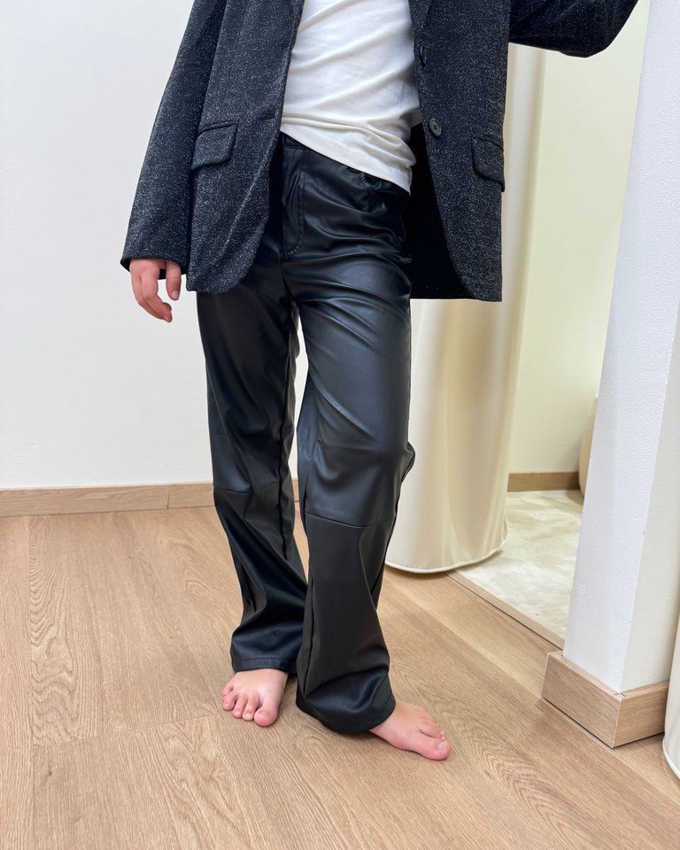 Pantalone dritto in ecopelle nero Name it Shop Online Pantalone dritto in ecopelle nero Name it