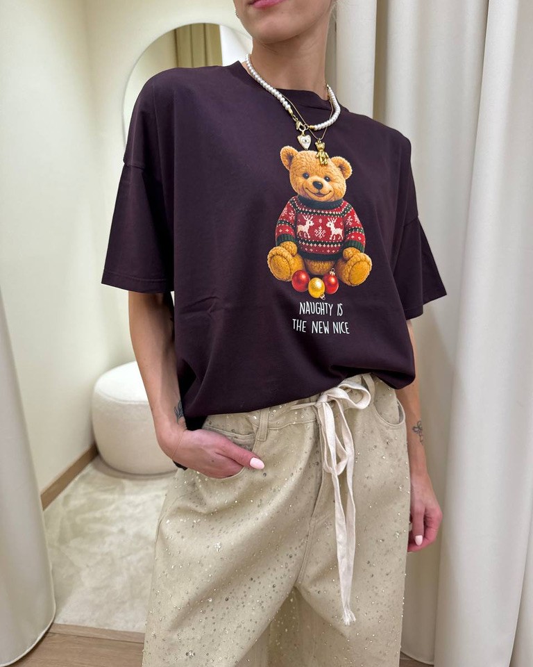 T-shirt oversize vino stampa orsetto Vicolo Shop Online T-shirt oversize vino stampa orsetto Vicolo