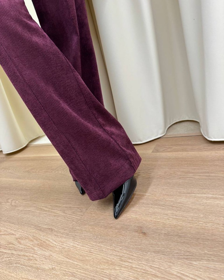 Pantalone dritto bordeaux in velluto rocciatore Vicolo Shop Online Pantalone dritto bordeaux in velluto rocciatore Vicolo