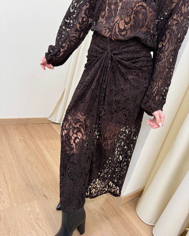 Gonna pizzo in velluto moro con arricciatura davanti Kontatto Shop Online Gonna pizzo in velluto moro con arricciatura davanti Kontatto