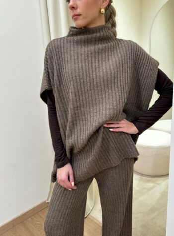 Shop Online Maglia a coste over smanicata collo a cratere tortora Kontatto