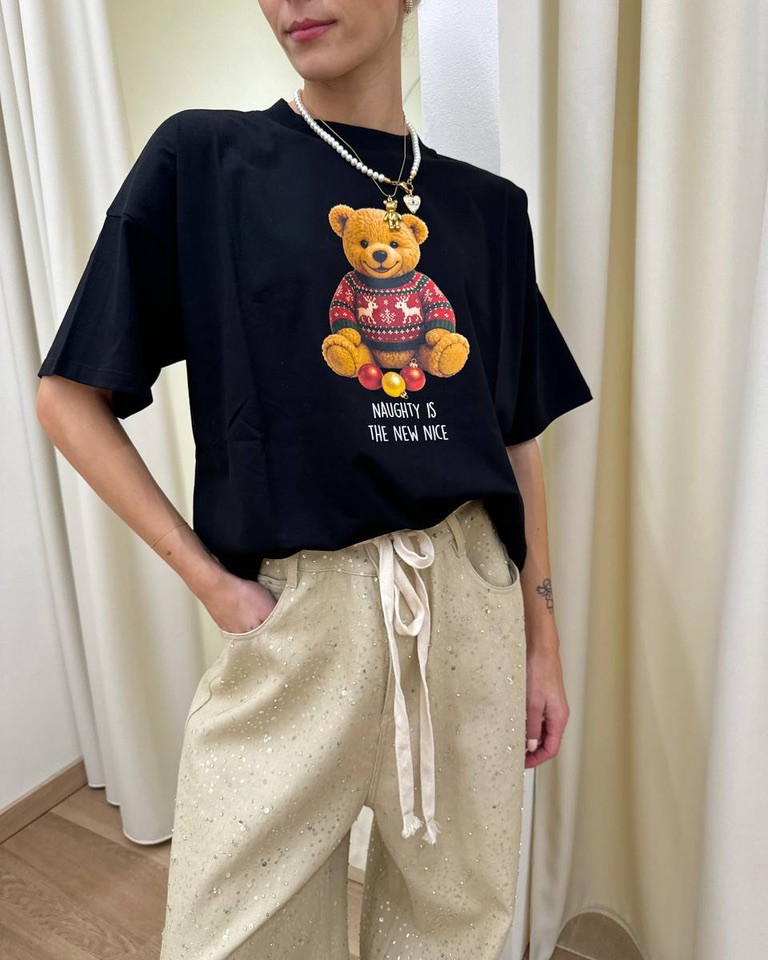 T-shirt oversize nera stampa orsetto Vicolo Shop Online T-shirt oversize nera stampa orsetto Vicolo