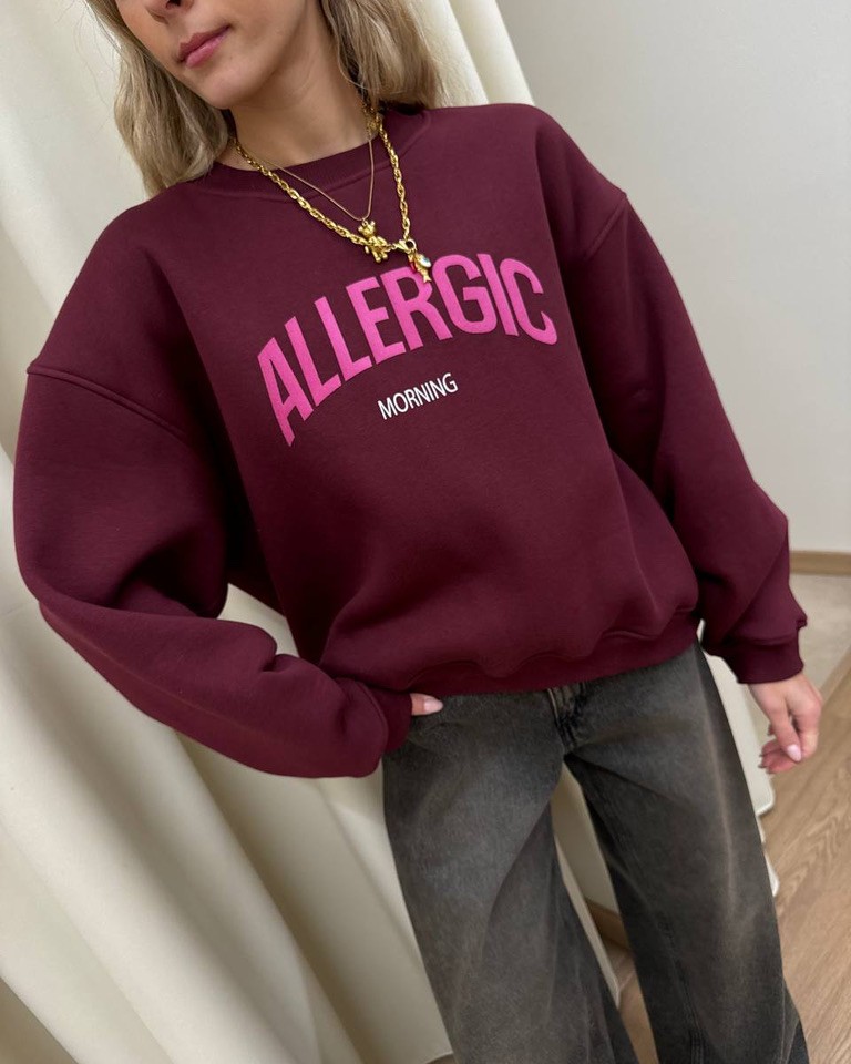 Felpa oversize bordeaux stampa allergic Vicolo Shop Online Felpa oversize bordeaux stampa allergic Vicolo
