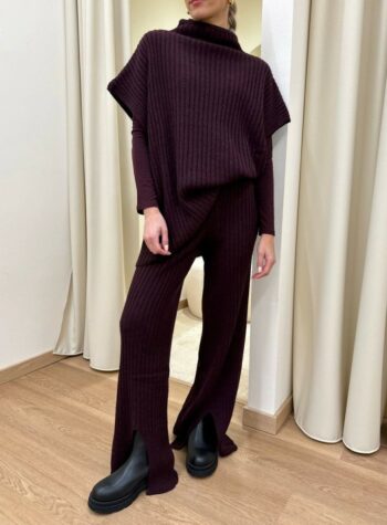 Shop Online Pantalone in maglia a coste melanzana dritto spacchi sul fondo Kontatto