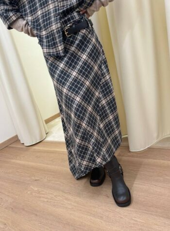 Shop Online Gonna lunga asimmetrica check grigia e moro HaveOne