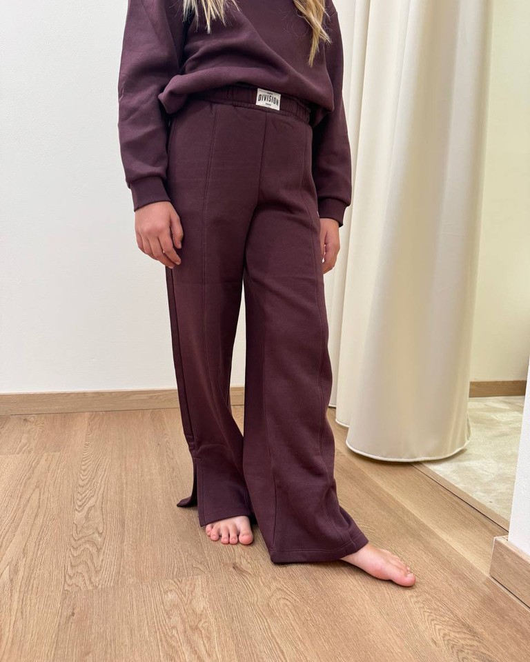Pantalone in felpa bordeaux con stampa Name It Shop Online Pantalone in felpa bordeaux con stampa Name It