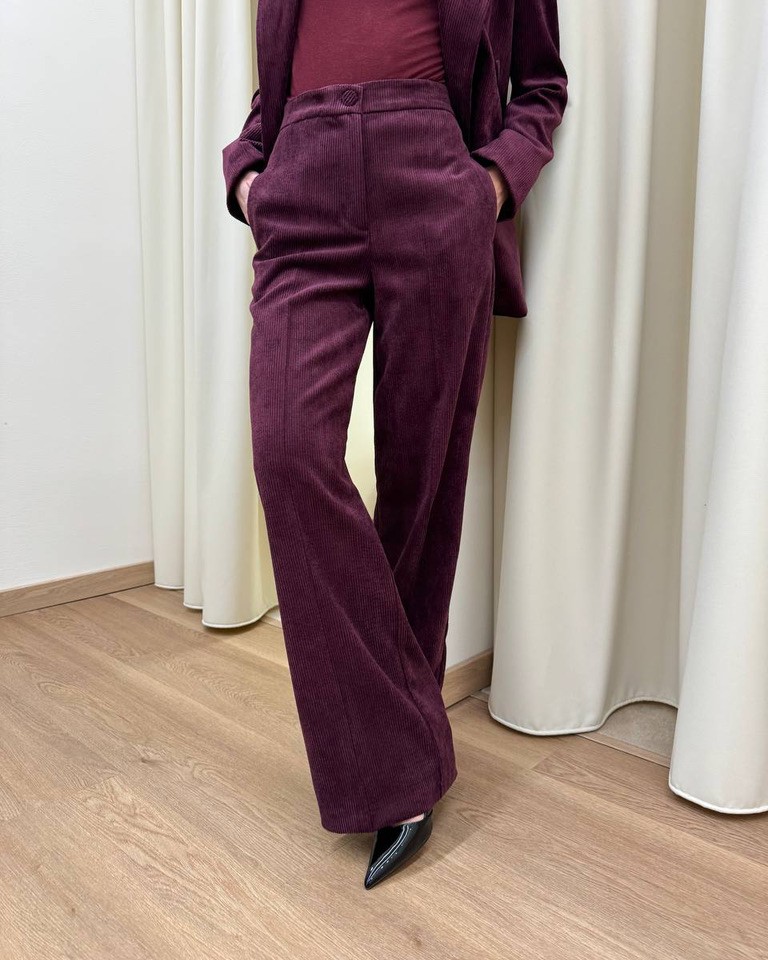Pantalone dritto bordeaux in velluto rocciatore Vicolo Shop Online Pantalone dritto bordeaux in velluto rocciatore Vicolo