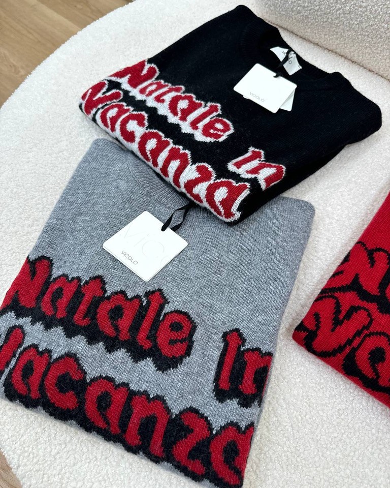 Maglione grigio "Natale in vacanza" Vicolo Shop Online Maglione grigio "Natale in vacanza" Vicolo