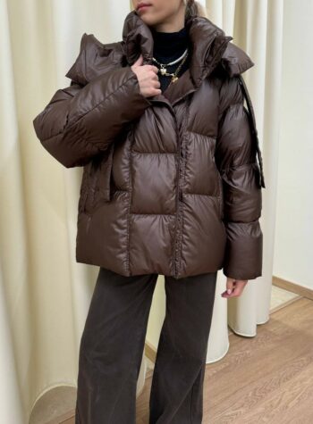 Shop Online Piumino moro imbottito in vera piuma con cappuccio Vicolo