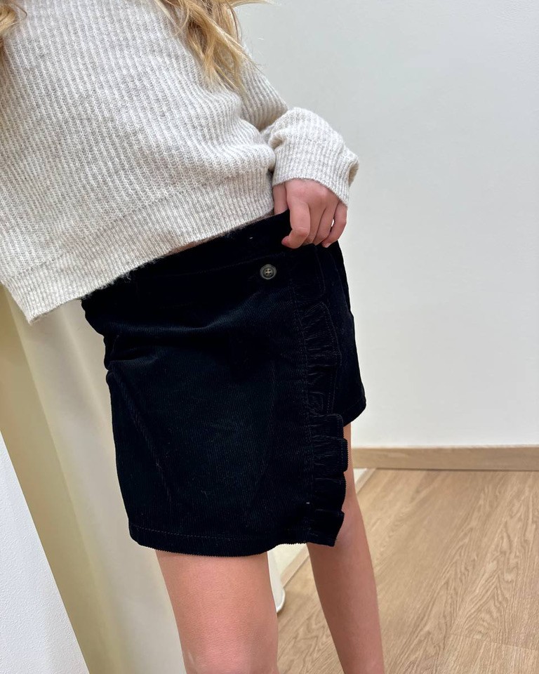 Gonna pantaloncino nero in velluto Name it Shop Online Gonna pantaloncino nero in velluto Name it