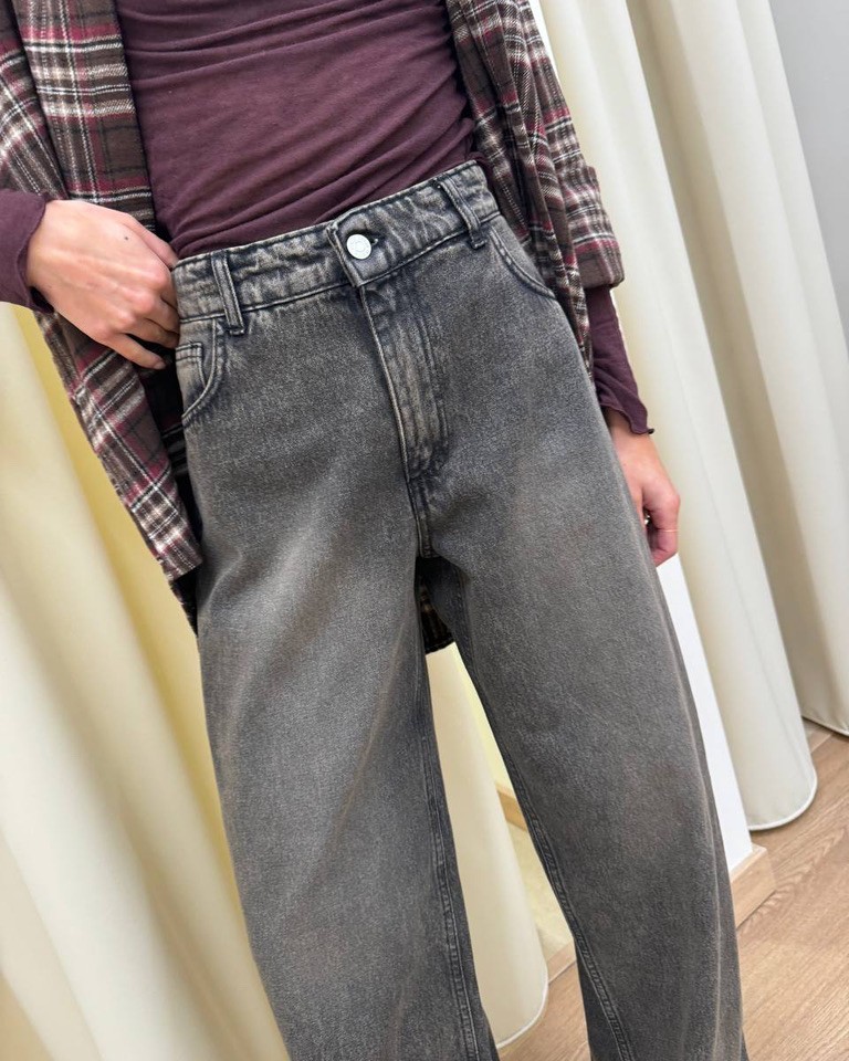 Jeans wide leg nero slavato HaveOne Shop Online Jeans wide leg nero slavato HaveOne