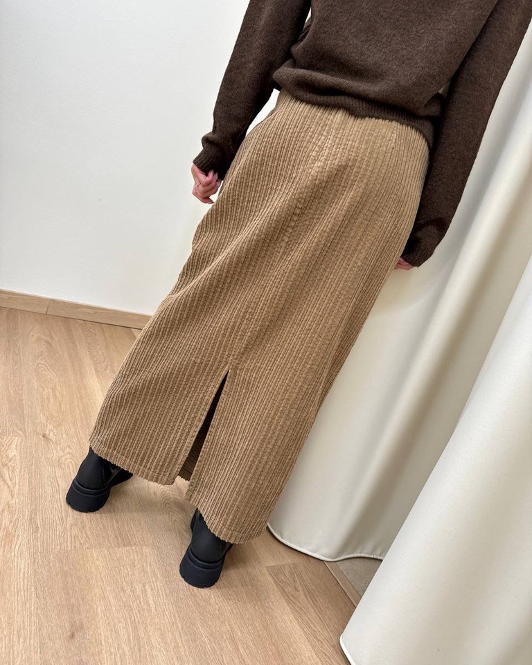 Gonna lunga in velluto cammello con cintura HaveOne Shop Online Gonna lunga in velluto cammello con cintura HaveOne