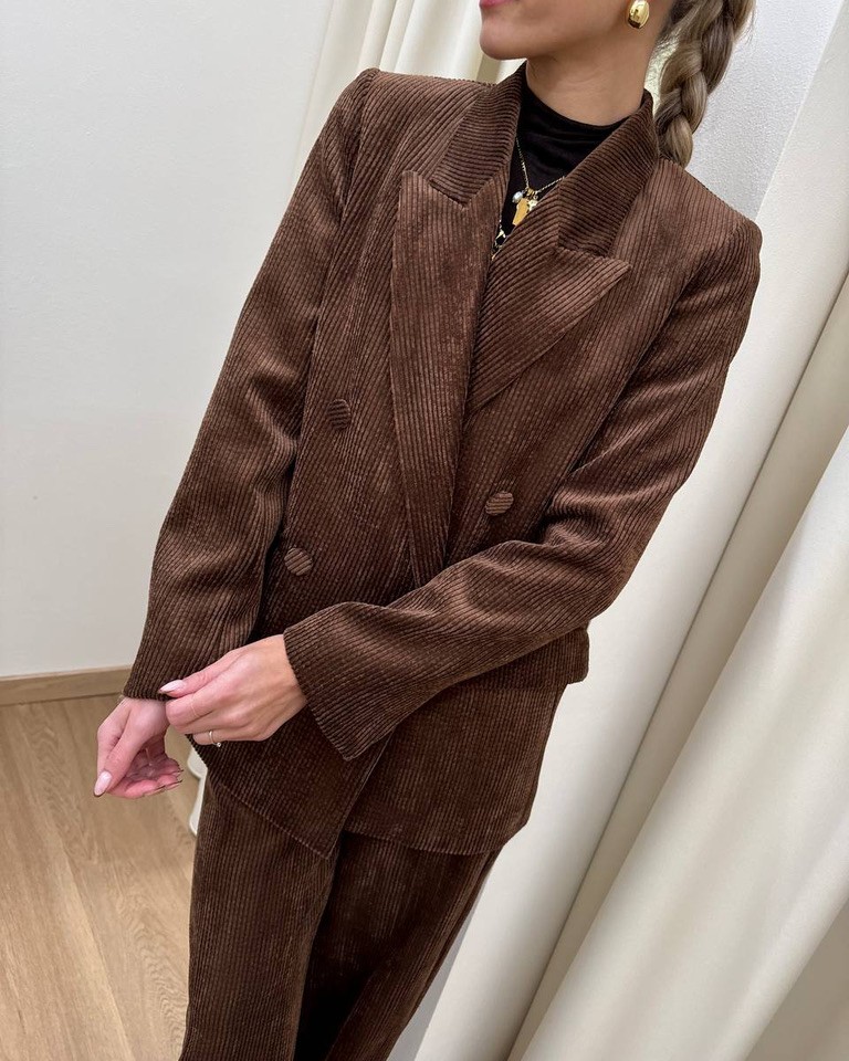 Blazer moro doppiopetto in velluto rocciatore Vicolo Shop Online Blazer moro doppiopetto in velluto rocciatore Vicolo