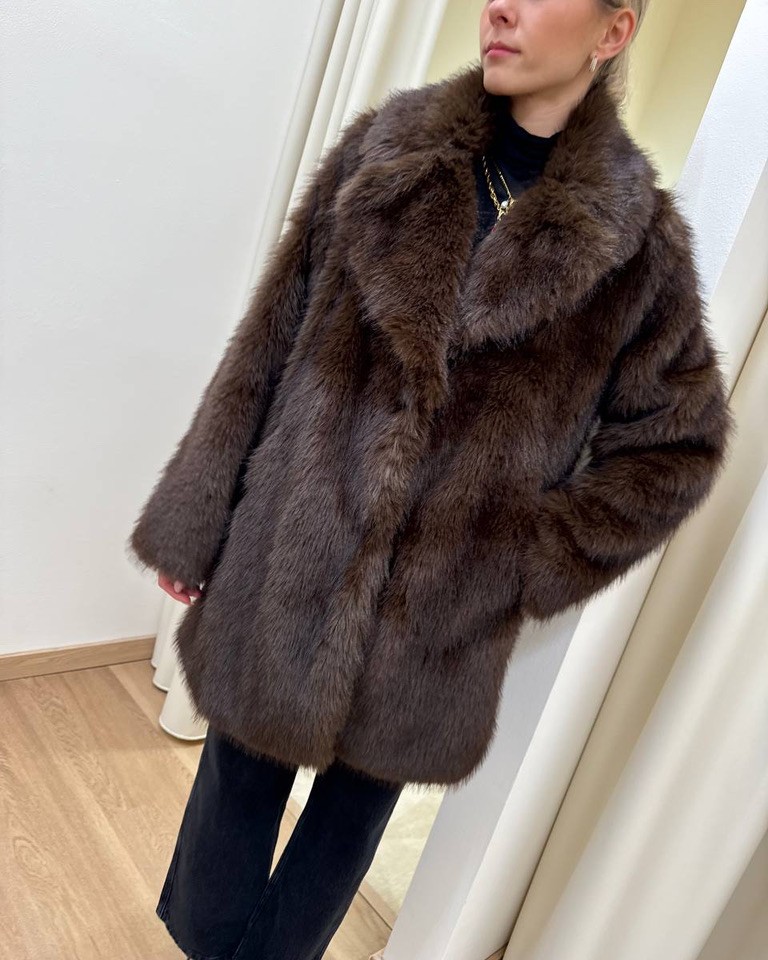 Cappotto pelliccia moro rever HaveOne Shop Online Cappotto pelliccia moro rever HaveOne