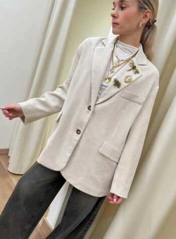 Shop Online Blazer oversize burro in velluto con spille HaveOne