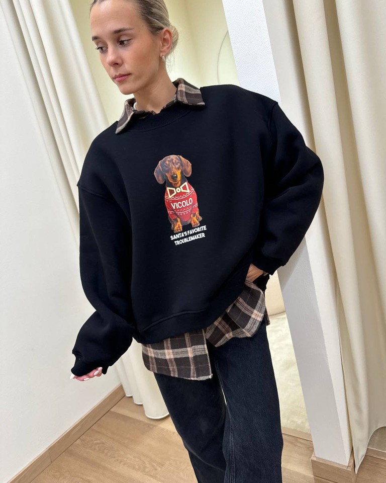 Felpa oversize nera stampa bassotto Natale Vicolo Shop Online Felpa oversize nera stampa bassotto Natale Vicolo