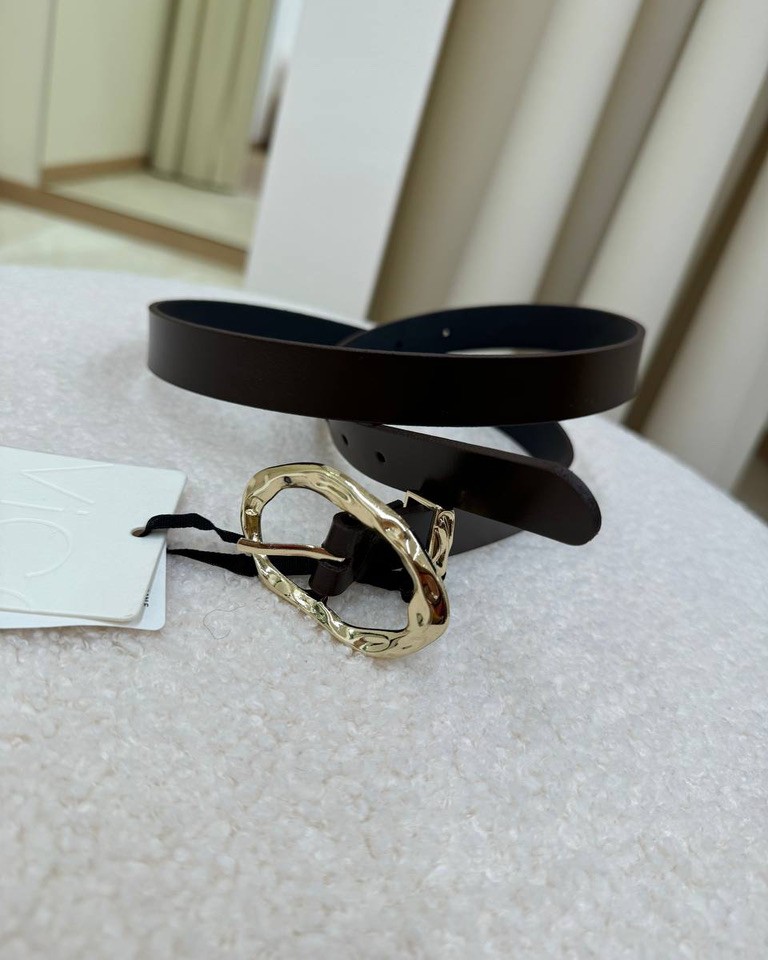 Cintura moro sottile in vera pelle fibbia lavorata dorata Vicolo Shop Online Cintura moro sottile in vera pelle fibbia lavorata dorata Vicolo