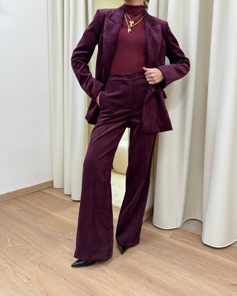 Pantalone dritto bordeaux in velluto rocciatore Vicolo Shop Online Pantalone dritto bordeaux in velluto rocciatore Vicolo