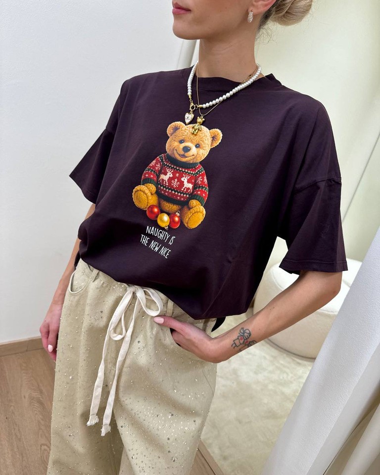 T-shirt oversize vino stampa orsetto Vicolo Shop Online T-shirt oversize vino stampa orsetto Vicolo