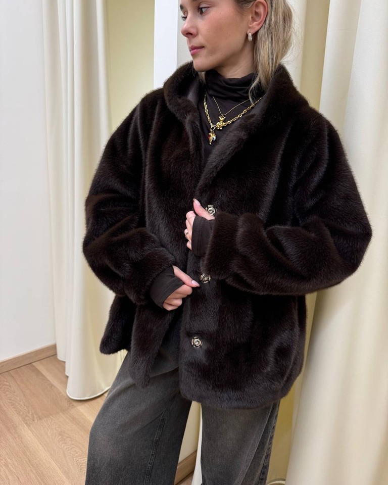 Pelliccia bomber moro con cappuccio HaveOne Shop Online Pelliccia bomber moro con cappuccio HaveOne