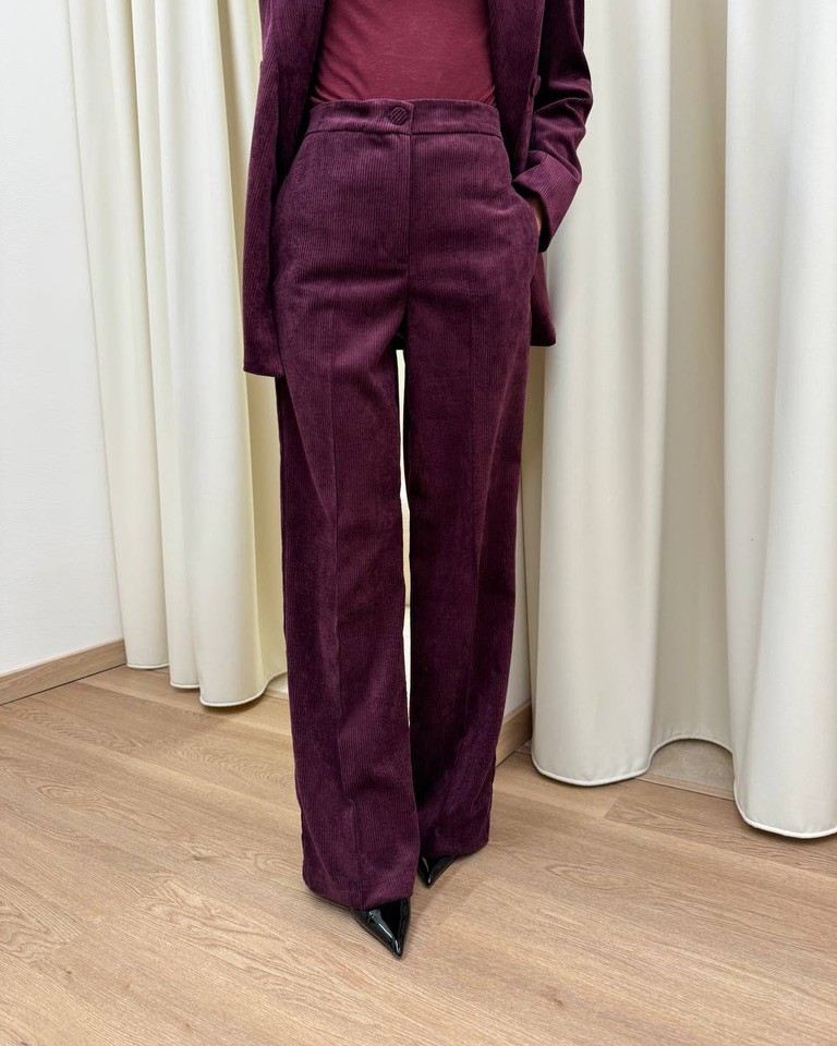 Pantalone dritto bordeaux in velluto rocciatore Vicolo Shop Online Pantalone dritto bordeaux in velluto rocciatore Vicolo