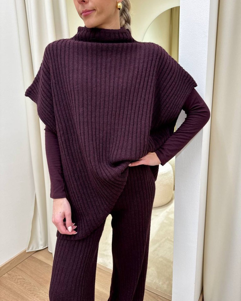 Maglia a coste over smanicata collo a cratere melanzana Kontatto Shop Online Maglia a coste over smanicata collo a cratere melanzana Kontatto