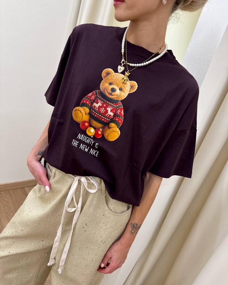 T-shirt oversize vino stampa orsetto Vicolo Shop Online T-shirt oversize vino stampa orsetto Vicolo