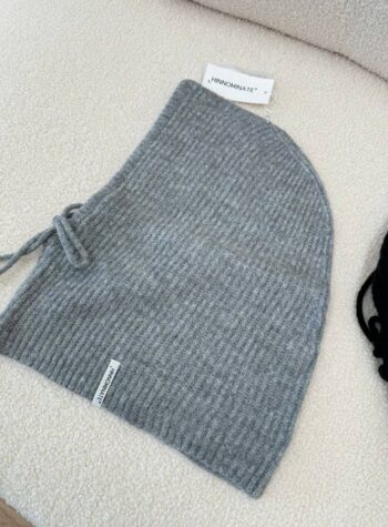 Shop Online Balaclava in maglia grigio Hinnominate