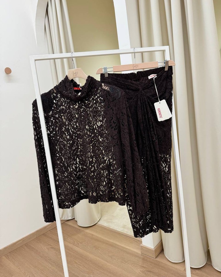 Gonna pizzo in velluto moro con arricciatura davanti Kontatto Shop Online Gonna pizzo in velluto moro con arricciatura davanti Kontatto