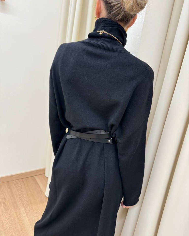 Abito in maglia collo alto nero Susy Mix Shop Online Abito in maglia collo alto nero Susy Mix