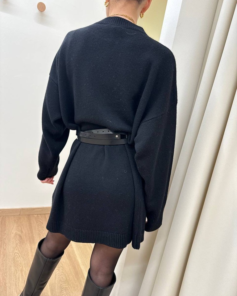 Abito corto over in maglia nero Vicolo Shop Online Abito corto over in maglia nero Vicolo