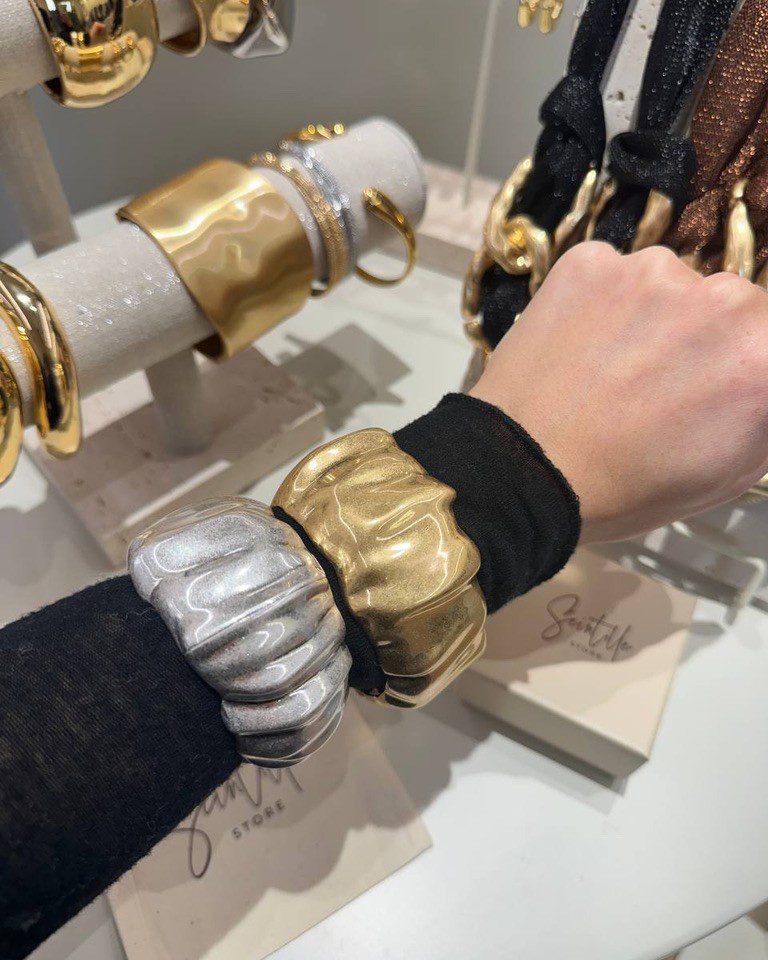 Bracciale effetto onde opaco argentato Shop Online Bracciale effetto onde opaco argentato